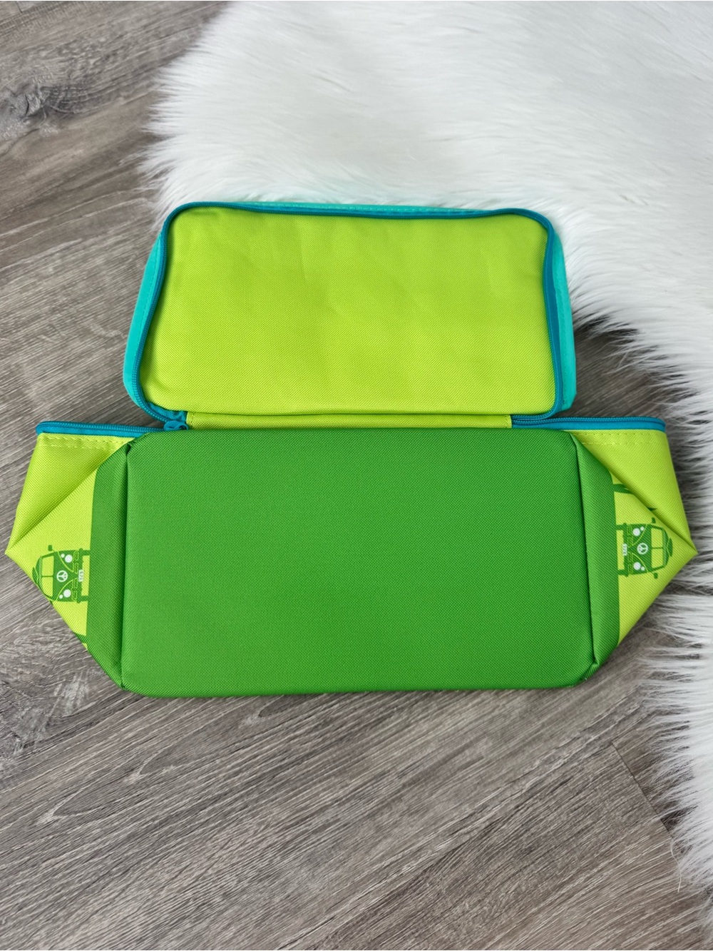 💙💚Trader Joe's Mini Insulated Bag - Lime Green with Blue Trim - Picture 3 of 12